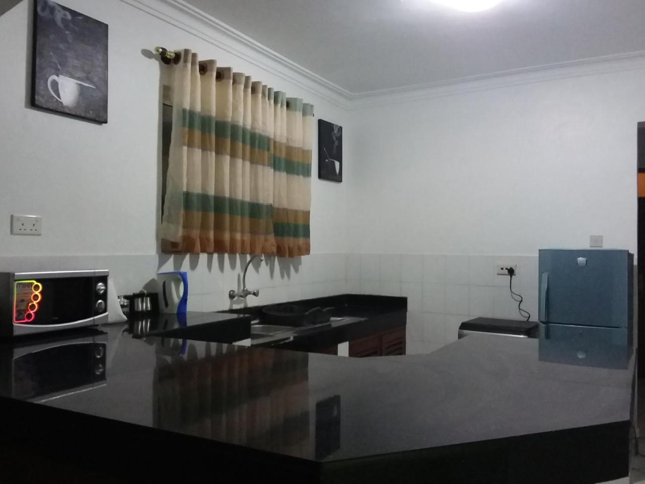 Royal Palms Apartment A4 Mombasa Eksteriør billede