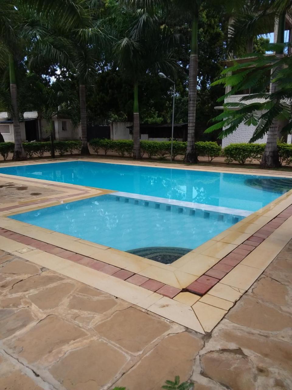 Royal Palms Apartment A4 Mombasa Eksteriør billede